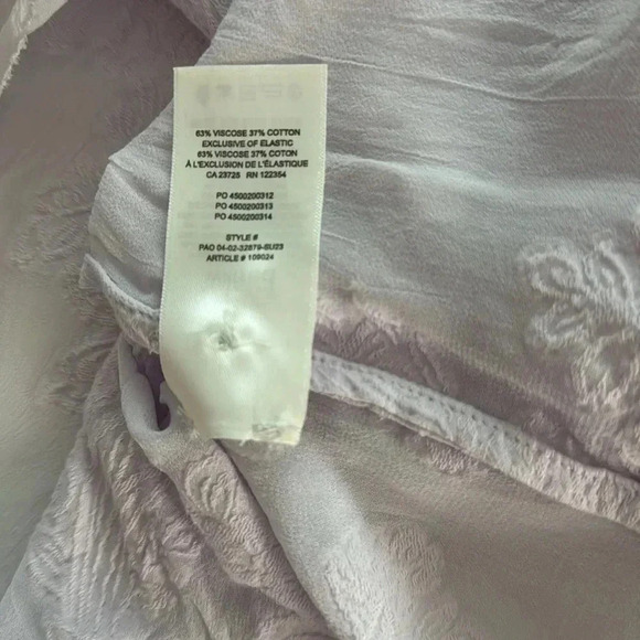 Aritzia Wilfred Alexis light lavender blouse size small - Picture 6 of 6